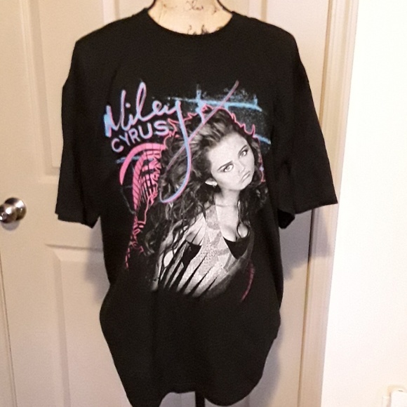 miley cyrus vintage t shirt